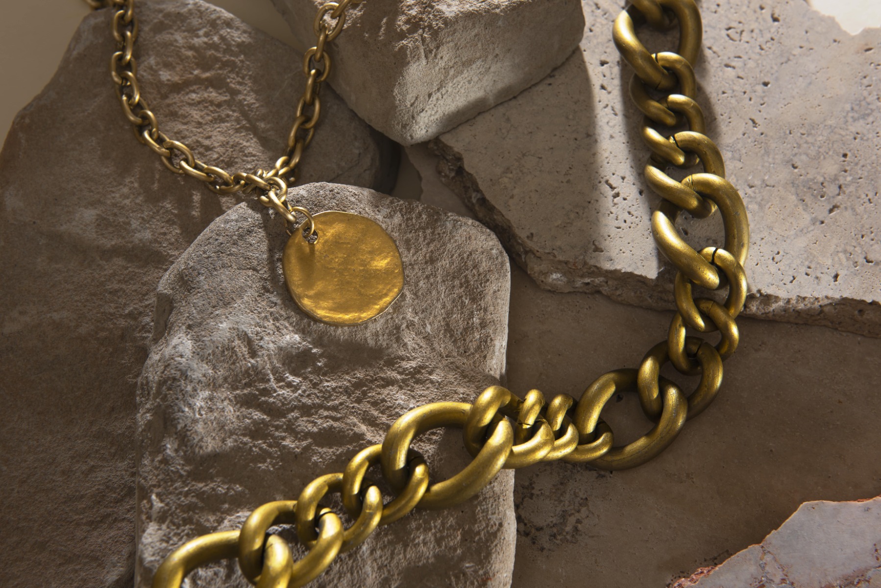 What does gold plated mean?